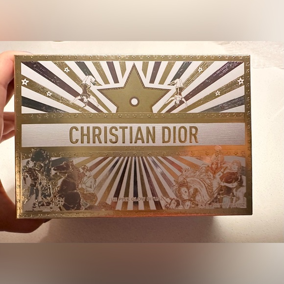 Dior Lip Balm & Gloss Set - Pink and Gold - Picture 6 of 15